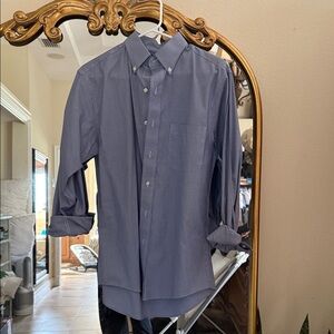 Jos. A. Bank Light Blue Dress shirt 15-32